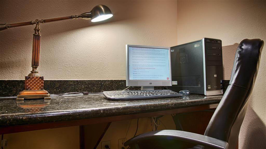 Country Inn & Suites By Radisson, Midway - Tallahassee West ภายนอก รูปภาพ