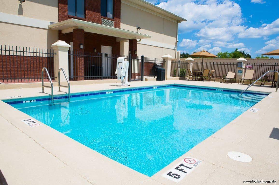 Country Inn & Suites By Radisson, Midway - Tallahassee West ภายนอก รูปภาพ